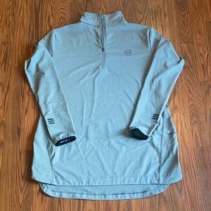 Veil Spark 1/4 zip active pullover. Size L